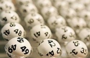 500-миллионный выигрыш вызвал в США "лотерейную лихорадку" 